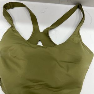 Lululemon sports bra 36DD. Like new